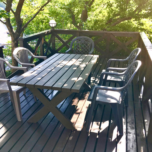 ウエスタンレッドシダー デッキ材 2x4 施工写真