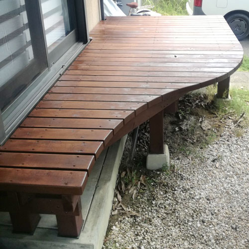 ウエスタンレッドシダー デッキ材 2x4 施工写真