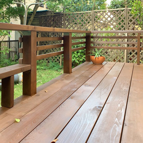 ウエスタンレッドシダー デッキ材 2x6 施工写真