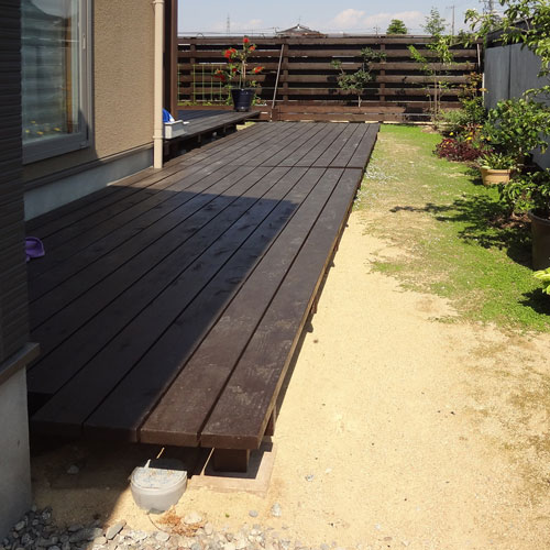 ウエスタンレッドシダー デッキ材 2x6 施工写真