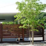 庭周りとガレージのフェンス【ウエスタンレッドシダー施工例 s20160122-5】